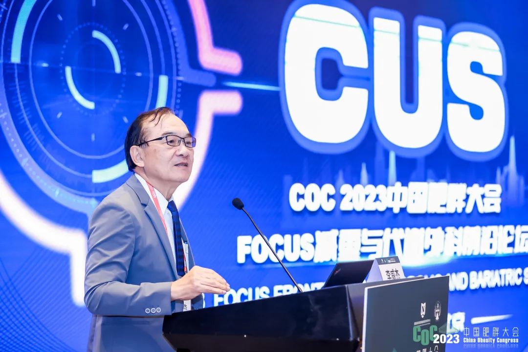 男人的脸被修图上标志

中度可信度描述已自动生成